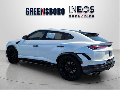 Bianco Monocerus Matt 2023 Lamborghini Urus Performante