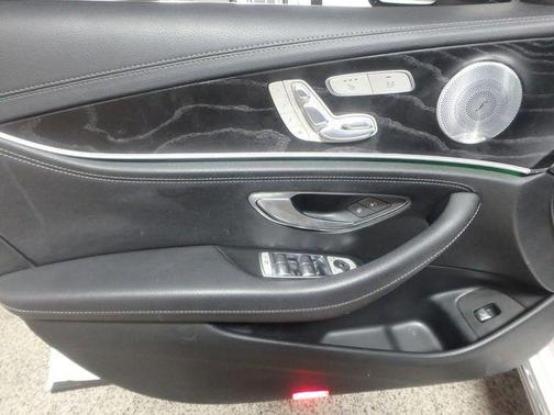 2017 Mercedes-Benz E-Class PREMIUM PKGS. PRISTINE