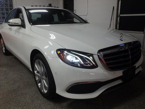 2017 Mercedes-Benz E-Class PREMIUM PKGS. PRISTINE