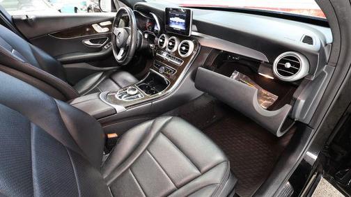2018 Mercedes-Benz C-Class 4MATIC