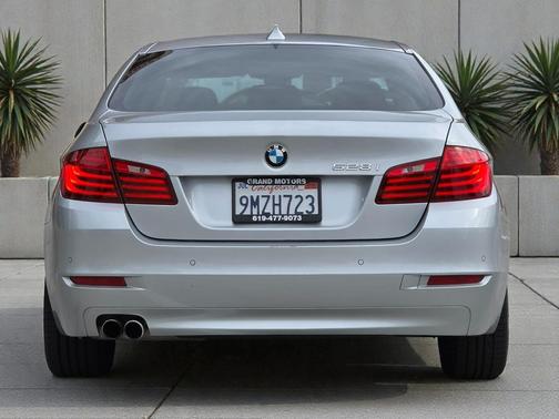 2016 BMW 528 i