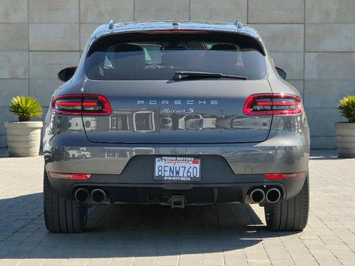 2016 Porsche Macan S