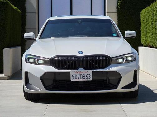 2023 BMW 330e 330e