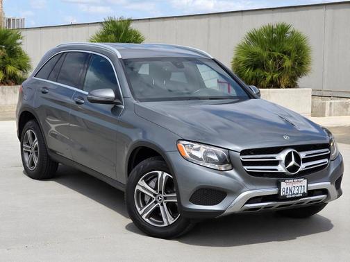 2018 Mercedes-Benz GLC 300 Base