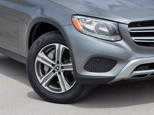 2018 Mercedes-Benz GLC 300 Base
