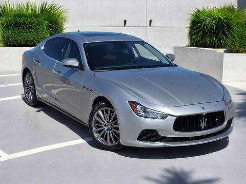 2017 Maserati Ghibli Base