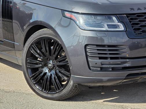 2020 Land Rover Range Rover P525 HSE