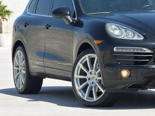 2014 Porsche Cayenne S