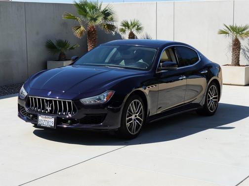 2018 Maserati Ghibli Base