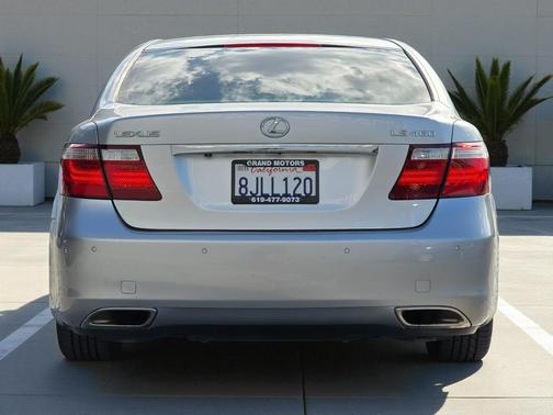 2007 Lexus LS 460 Base