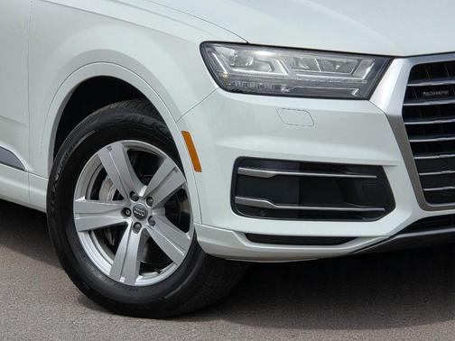 2018 Audi Q7 2.0T Premium Plus