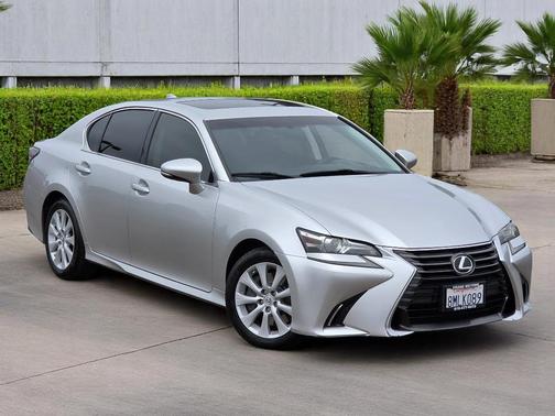 2016 Lexus GS 200t