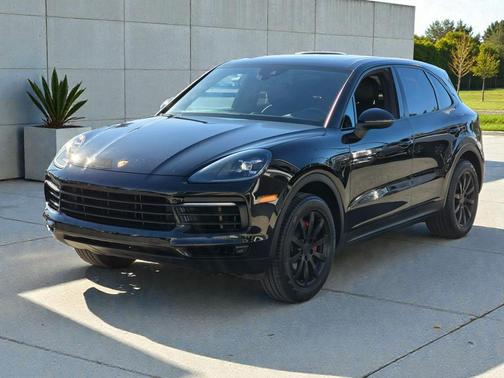 2019 Porsche Cayenne Base