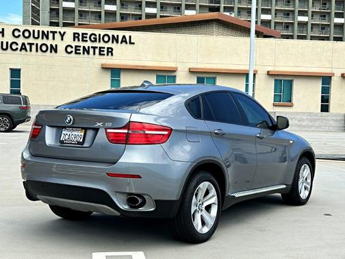 2014 BMW X6 xDrive35i
