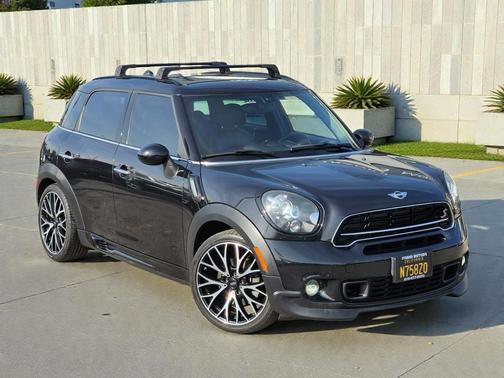 2015 MINI Countryman Cooper S