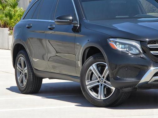 2019 Mercedes-Benz GLC 350e Base 4MATIC