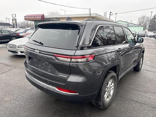 2024 Jeep Grand Cherokee Laredo