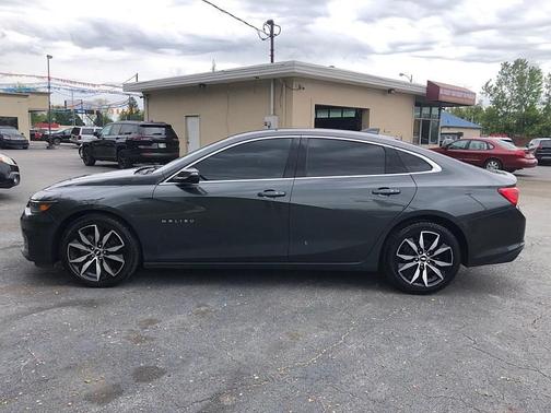 2017 Chevrolet Malibu 1LT
