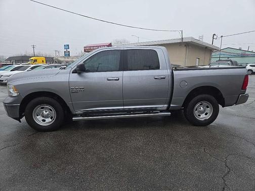 2019 RAM 1500 Classic SLT