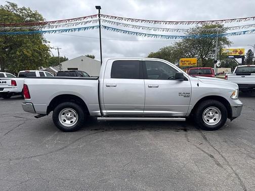2019 RAM 1500 Classic SLT