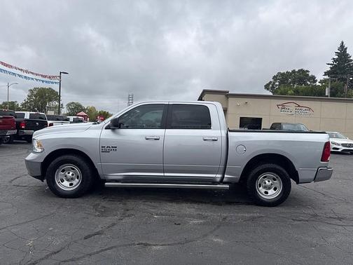 2019 RAM 1500 Classic SLT