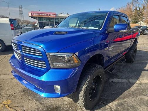 2016 RAM 1500 Sport