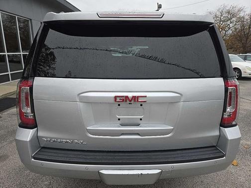 2015 GMC Yukon XL 1500 SLE