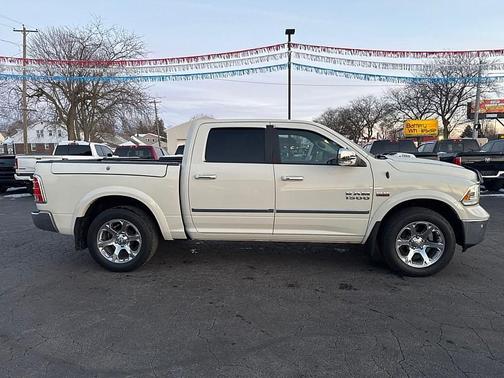 2017 RAM 1500 Laramie