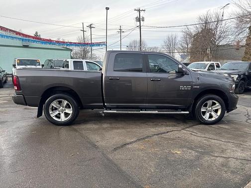 2016 RAM 1500 Sport