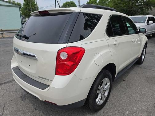 White 2015 Chevrolet Equinox 1LT