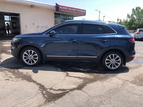 2017 Lincoln MKC Select