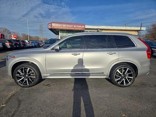 2019 Volvo XC90 T6 Inscription