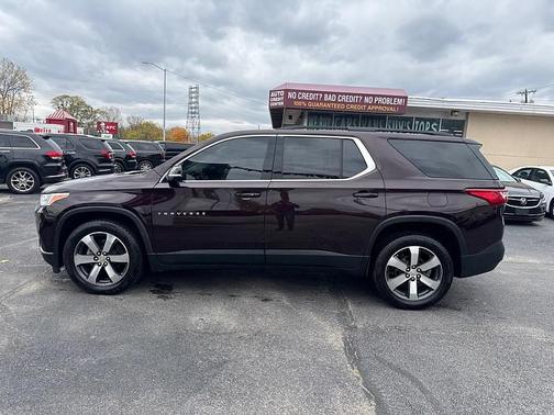 2020 Chevrolet Traverse LT Leather