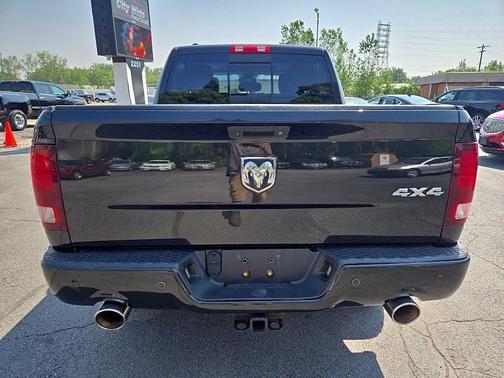 2016 RAM 1500 Sport