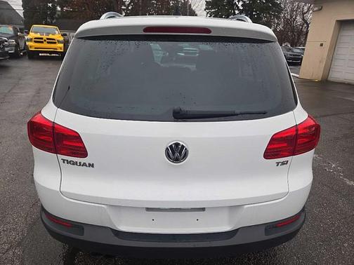 2017 Volkswagen Tiguan 2.0T Wolfsburg Edition