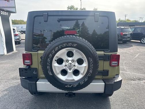 2013 Jeep Wrangler Unlimited Sahara