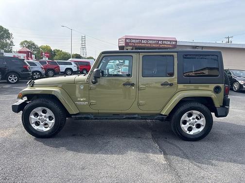 2013 Jeep Wrangler Unlimited Sahara