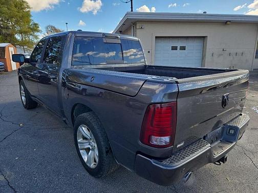 2015 RAM 1500 Sport