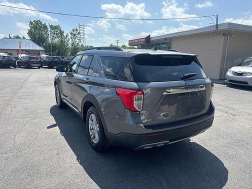 Gray 2021 Ford Explorer XLT