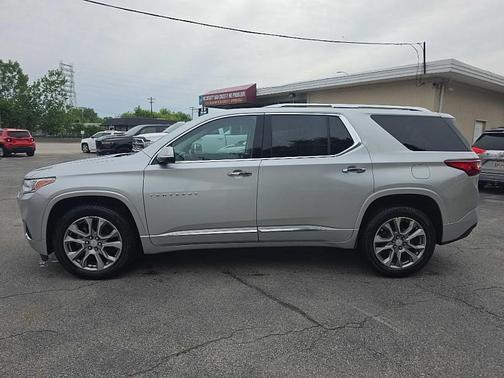 Silver 2019 Chevrolet Traverse Premier