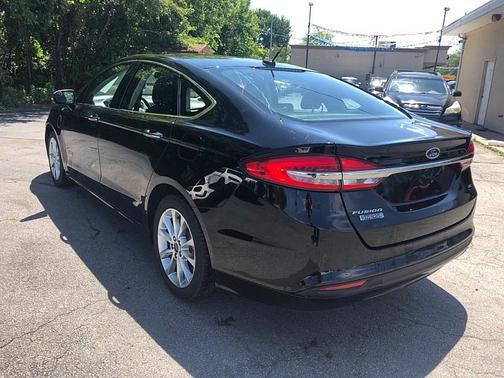 2018 Ford Fusion Energi SE Luxury