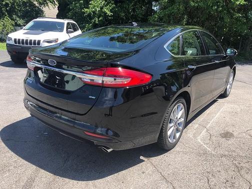 2018 Ford Fusion Energi SE Luxury