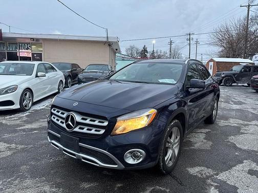 2018 Mercedes-Benz GLA 250 Base 4MATIC