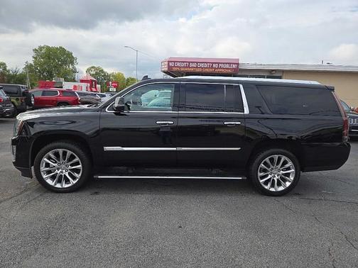 2017 Cadillac Escalade ESV Platinum