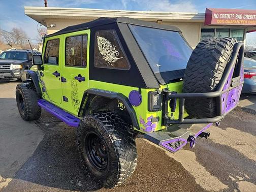 2016 Jeep Wrangler Unlimited Sahara