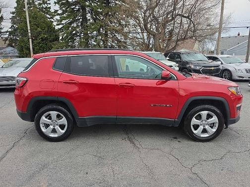 Red 2021 Jeep Compass Latitude