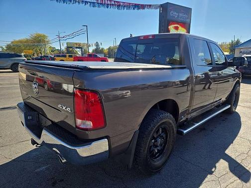 2018 RAM 1500 SLT