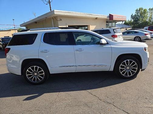 2021 GMC Acadia Denali