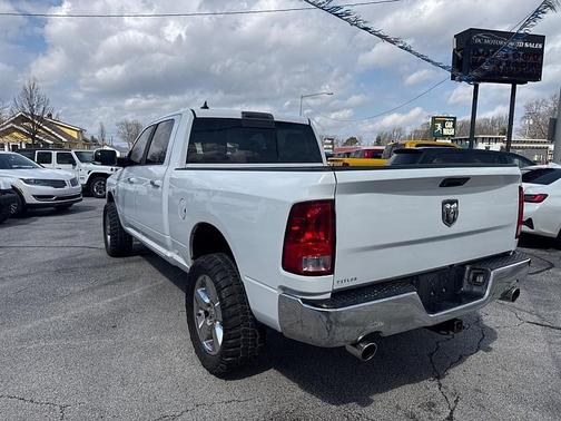 2018 RAM 1500 SLT