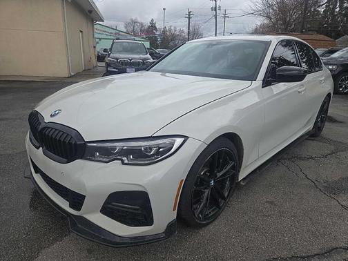 2021 BMW 330 i xDrive